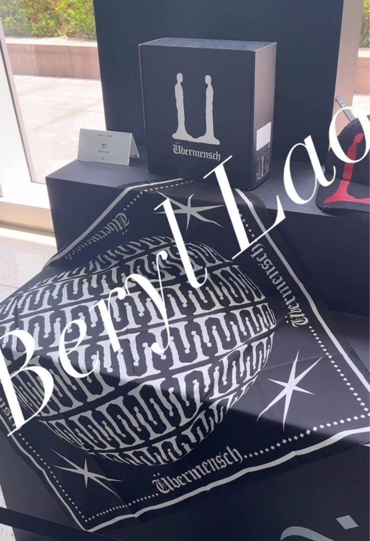 G-DRAGON Übermensch Scarf (Category: Sets or Coordinates) located in Caloocan City. Submitted by freerabbit_458 (Listing ID 1445102227, Image 1). Description: - Brand New, Unsealed - Authentic - Bought from G-Dragon Übermensch Media Exhibition in TAIPEI 🌼 - Taipei Exclusive (Rare) - Large size, can be turned into a scarf top for women - Negotiable.