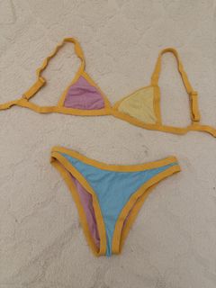 (Category: ) located in . Submitted by tini__w (Listing ID 1445141386, Image 1). Description: .
