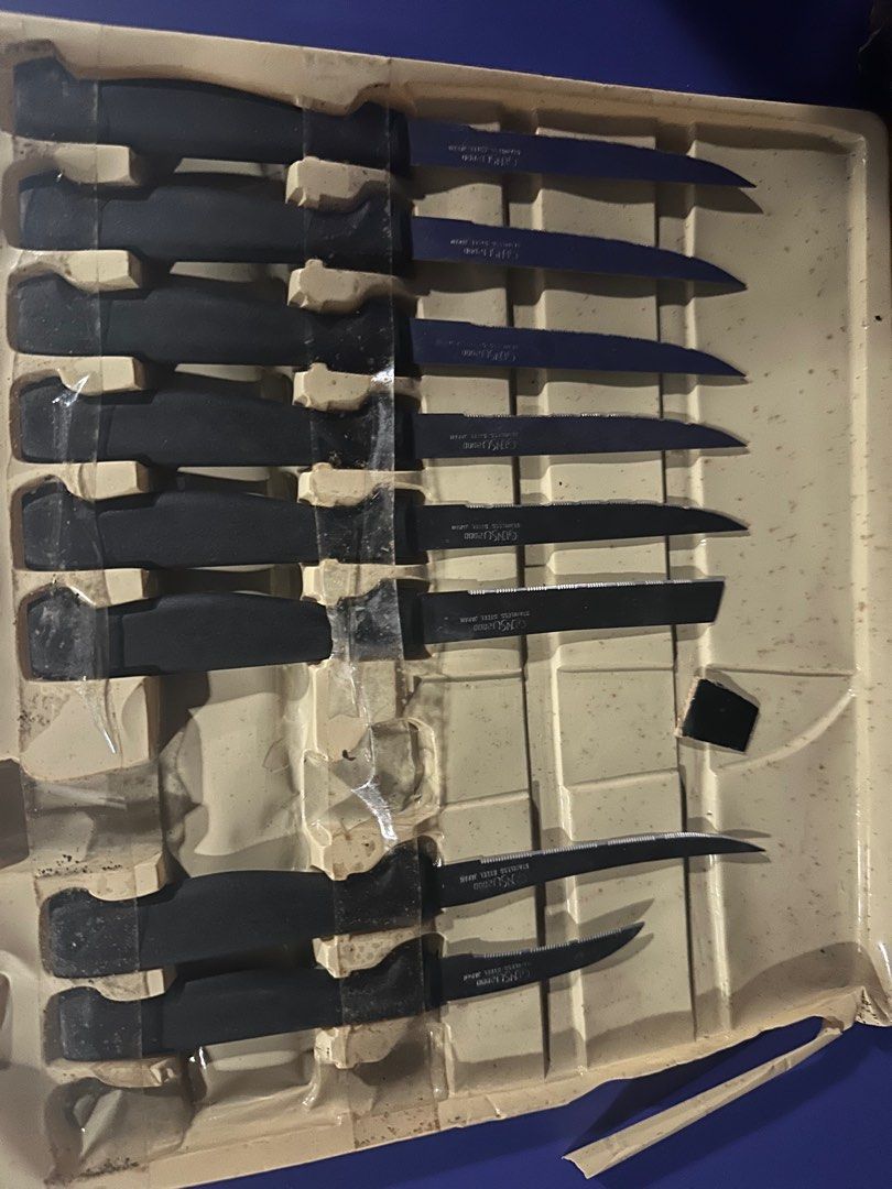 Ginsu 2000 Knife set As seen on TV (Category: Knives & Chopping Boards) located in Manila. Submitted by hb1118 (Listing ID 1445202012, Image 3). Description: 8 knives remaining Never used Big knife not present and 1 steak knife not included The rest were never used 1,350 pesos or best offer.
