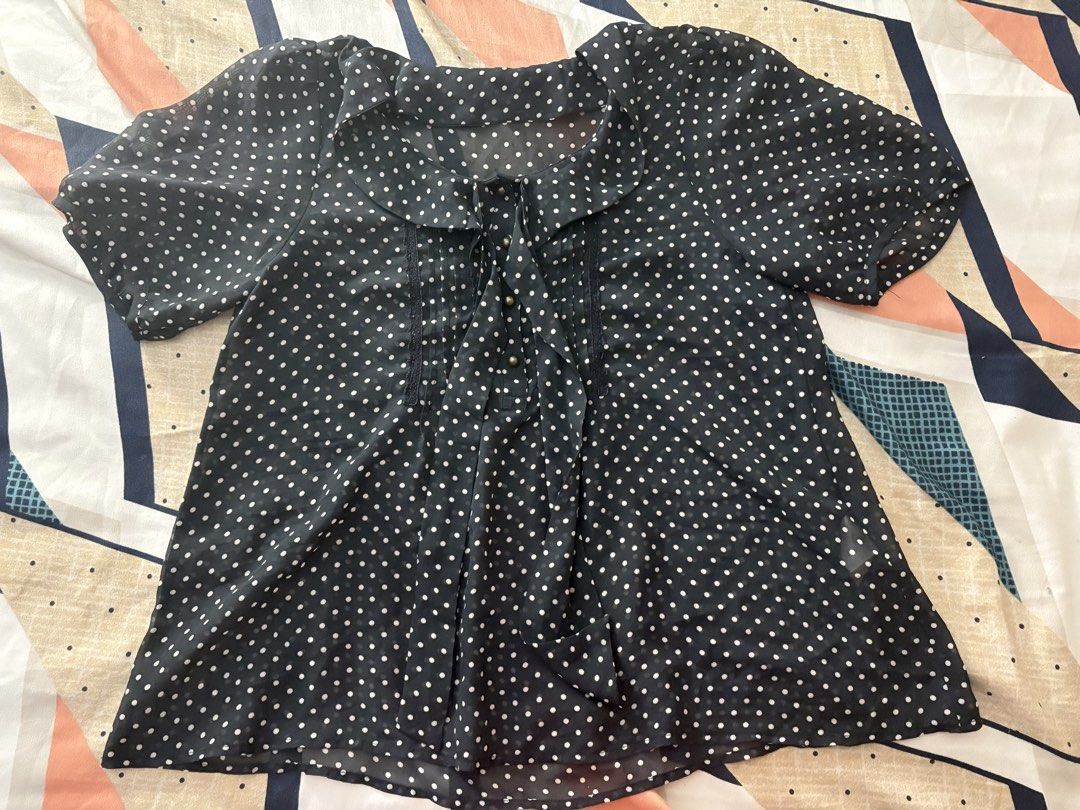 Glacier Polka Dot Puff Sleeve Blouse Size M (Category: Blouses) located in Cavite. Submitted by icedyo0n (Listing ID 1445226659, Image 1). Description: - Black blouse with white polka dots - Puff sleeves - Tie-neck detail - Lace trim down the front - Sheer material - Size M onhand Pay as you order delivery: lalamove, j&t.