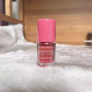 (Category: ) located in . Submitted by buysellcloset (Listing ID 1445127493, Image 1). Description: .
