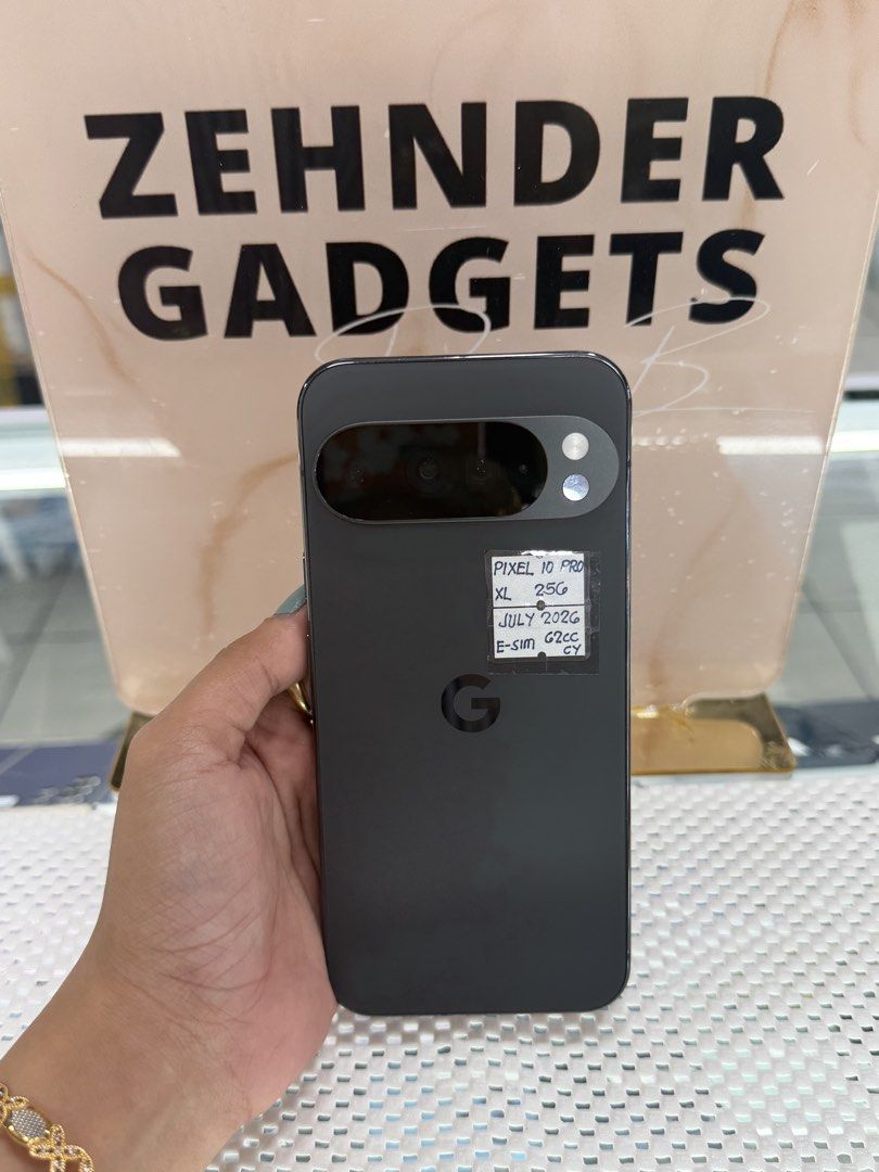 GOOGLE PIXEL 10 PRO XL 256GB (E-SIM ONLY) (Category: Google Pixel) located in San Juan City. Submitted by desireebayal96 (Listing ID 1445221501, Image 1). Description: GOOGLE PIXEL 10 PRO XL * WARRANTY UNTIL JULY 31, 2026 * 256GB * OPENLINE * E-SIM * US VARIANT * 50MP * 5200mAh * 97% SMOOTH * NO ISSUE * NO HISTORY OF REPAIR * UNIT ONLY NOTE: HINDI PO MASYADONG MAKINIS (PLEASE CHECK PHOTOS FOR YOUR REFERENCE) OPEN FOR COD SAME DAY DELIVERY PLUS SH