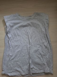 (Category: ) located in . Submitted by shopforcloset (Listing ID 1445132135, Image 1). Description: .