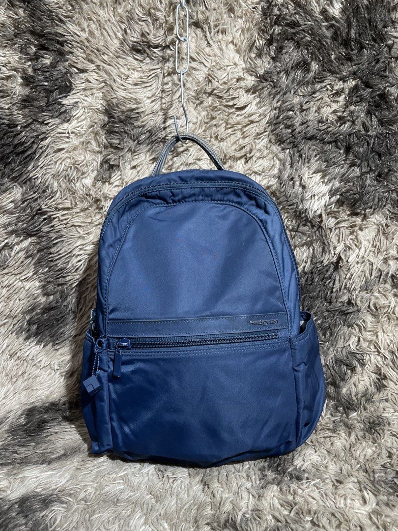 HEDGREN VOGUE BACKPACK (Category: Backpacks) located in Valenzuela. Submitted by secret_closet_ph (Listing ID 1445219415, Image 1). Description: HEDGREN VOGUE BACKPACK AUTHENTIC RANK A SIGN OF USE STILL PRESENTABLE 1,700 PESOS.