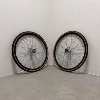 (Category: ) located in . Submitted by tianbikes.sg (Listing ID 1445173785, Image 1). Description: .