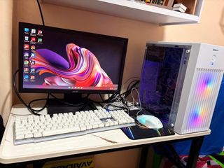(Category: ) located in . Submitted by zhy2604 (Listing ID 1445082889, Image 1). Description: .