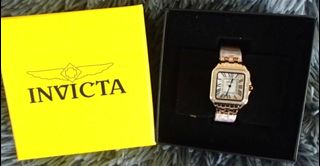 (Category: ) located in . Submitted by vanitystorehouse (Listing ID 1445211125, Image 1). Description: .