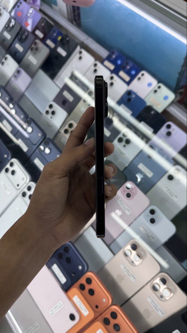 iPhone 16 Pro Max 512gb FU 99% batt 152cc NTC Approved (Category: iPhone 16 Series) located in Manila. Submitted by carimgadgets (Listing ID 1445061885, Image 3). Description: .