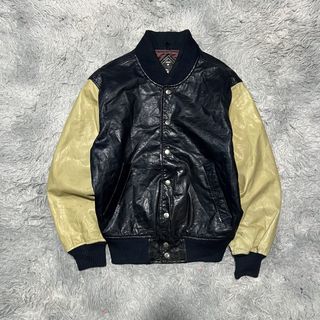 (Category: ) located in . Submitted by itsvintageclothing (Listing ID 1445073006, Image 1). Description: .