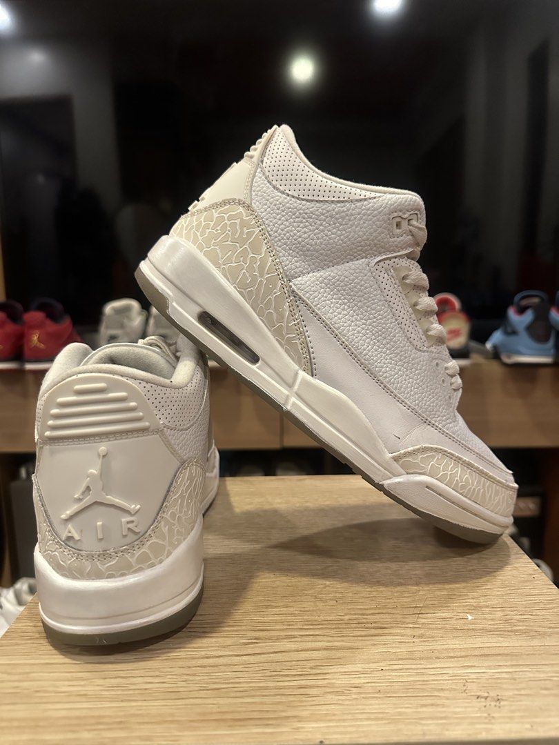 Jordan 3 retro "Pure white" (Category: Sneakers) located in Quezon City. Submitted by collectorsblvd (Listing ID 1445143773, Image 2). Description: .