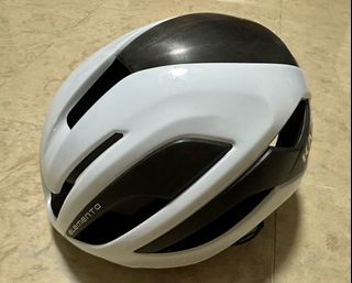 （分類：）位於 。 由 happyyyyshoppingggg 提交（商品編號 1445188847，圖片 1）。簡介： 。