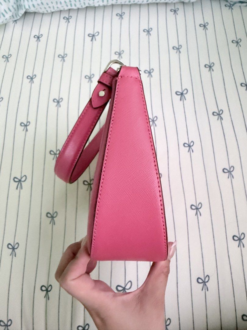 Kate Spade Pink Leather Shoulder Bag (Category: Luxury Bags & Wallets) located in Cebu City. Submitted by declutterwithvie (Listing ID 1445124801, Image 2). Description: - Genuine pink Kate Spade leather shoulder bag - Smooth leather finish with elegant silver hardware - Secure zipper closure - Adjustable strap for customized comfort - Ideal for everyday errands or a stylish night out - Perfectly sized to carry your essentials.