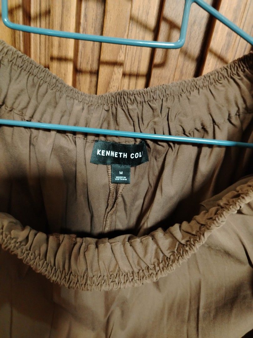 Kenneth Cole Pull on bubble leg pants (Category: Other Bottoms) located in Cavite. Submitted by oncetop_declutter (Listing ID 1445051847, Image 3). Description: brand new without hangtag ideal for 5'5" height and up please refer to 2nd pic ( website screenshot) for actual color.