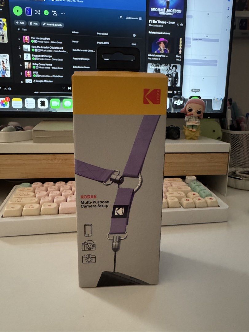 Kodak Purple Camera Phone Multi purpose Strap (Category: Camera Bags & Carriers) located in Manila. Submitted by danistudios (Listing ID 1445106239, Image 2). Description: 9/10 condition, has a few dirt marks but can be removed Original price is 2,280 Comes with original packagjng and phone adapter (in pic) Very nice camera strap since it has adapters for easy removal! Slightly negotiable Pm if interested, thank you! ☺️.