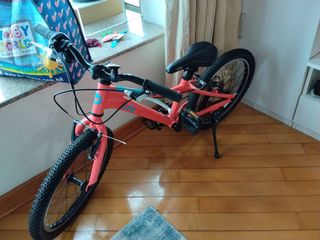 （分類：）位於 。 由 edgar65 提交（商品編號 1445218828，圖片 1）。簡介： 。
