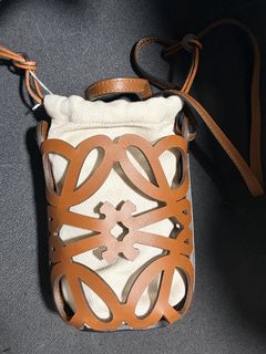 （分類：）位於 。 由 lilacxthrift 提交（商品編號 1445068485，圖片 1）。簡介： 。