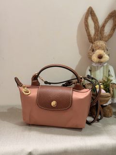 (Category: ) located in . Submitted by VethClosetPH (Listing ID 1445113897, Image 1). Description: .