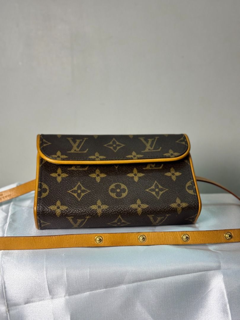 Louis Vuitton Monogram Florentine Belt bag (Category: Luxury Bags & Wallets) located in Quezon City. Submitted by vintage_finds14 (Listing ID 1445056556, Image 2). Description: - Authentic Louis Vuitton florentine belt bag - Classic monogram canvas - Size M - Interior stamp: FL1004 - Secure snap closure .