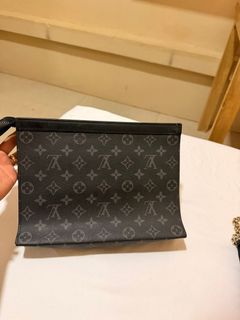 (Category: ) located in . Submitted by lilowearph (Listing ID 1445232721, Image 1). Description: .