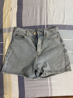 (Category: ) located in . Submitted by subject22 (Listing ID 1445136102, Image 1). Description: .