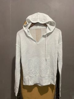 (Category: ) located in . Submitted by randomthrift.womens (Listing ID 1445182732, Image 1). Description: .