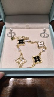 (Category: ) located in . Submitted by debxx08 (Listing ID 1445104147, Image 1). Description: .