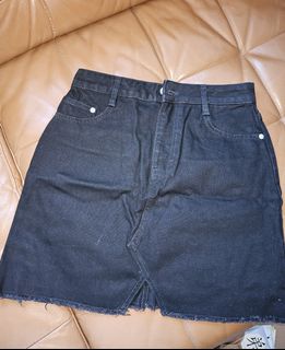 (Category: ) located in . Submitted by sellerhere8 (Listing ID 1445111911, Image 1). Description: .