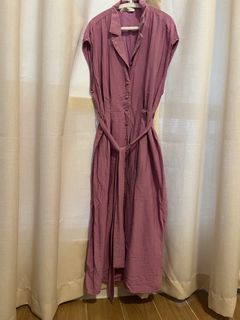 (Category: ) located in . Submitted by nikkis.sale (Listing ID 1445144727, Image 1). Description: .