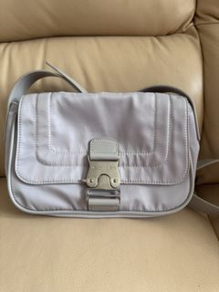 （分類：）位於 。 由 ms0909 提交（商品編號 1445085778，圖片 1）。簡介： 。
