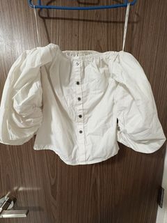 (Category: ) located in . Submitted by nibbb (Listing ID 1445130324, Image 1). Description: .