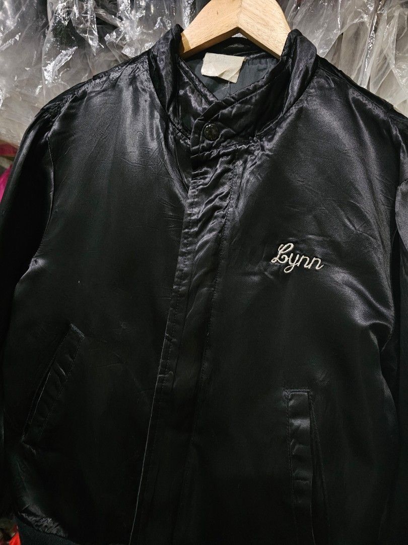 Merit LTD. Black Satin Bomber Jacket (Category: Coats, Jackets and Outerwear) located in Las Pinas. Submitted by noblethreads (Listing ID 1445197985, Image 2). Description: Black Satin Bomber Jacket Size: Medium Dimensions: 21x25 280+sf.
