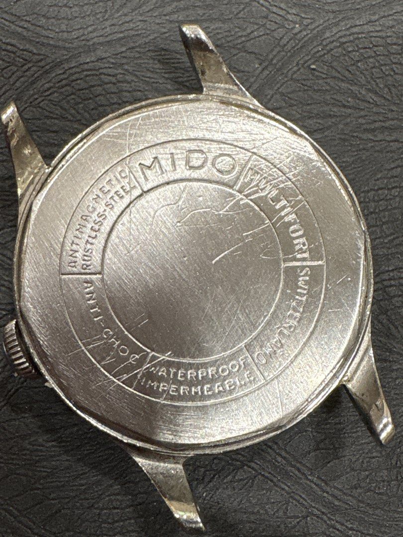 Mido Multifort Extra-Flat Men's Watch （分類：手錶）位於 Hong Kong。 由 twocd 提交（商品編號 1445166322，圖片 2）。簡介： 32mm 正常運作＇使用痕跡＇錶面有瑕疵。