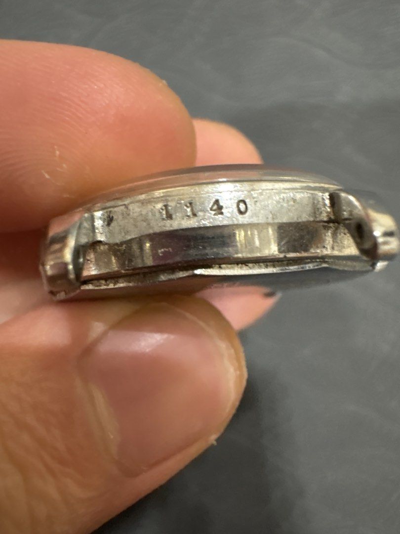 Mido Multifort Extra-Flat Men's Watch （分類：手錶）位於 Hong Kong。 由 twocd 提交（商品編號 1445166322，圖片 3）。簡介： 32mm 正常運作＇使用痕跡＇錶面有瑕疵。