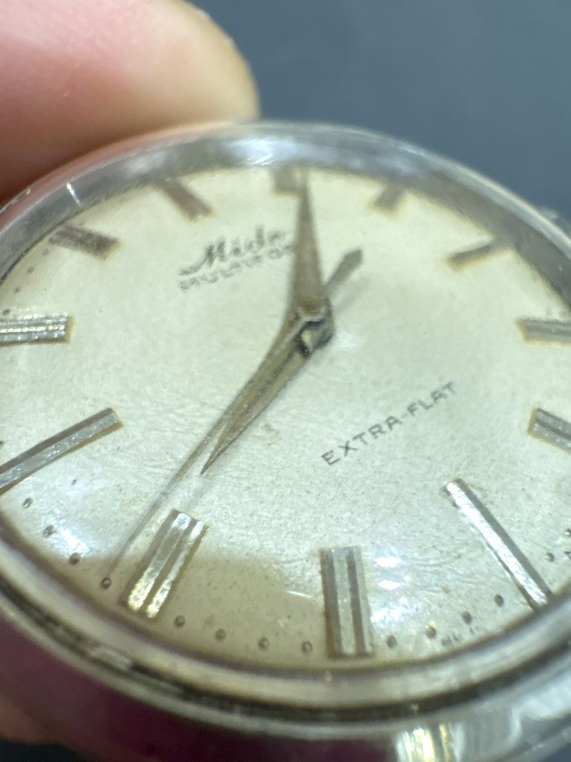 Mido Multifort Extra-Flat Men's Watch （分類：手錶）位於 Hong Kong。 由 twocd 提交（商品編號 1445166322，圖片 5）。簡介： 32mm 正常運作＇使用痕跡＇錶面有瑕疵。