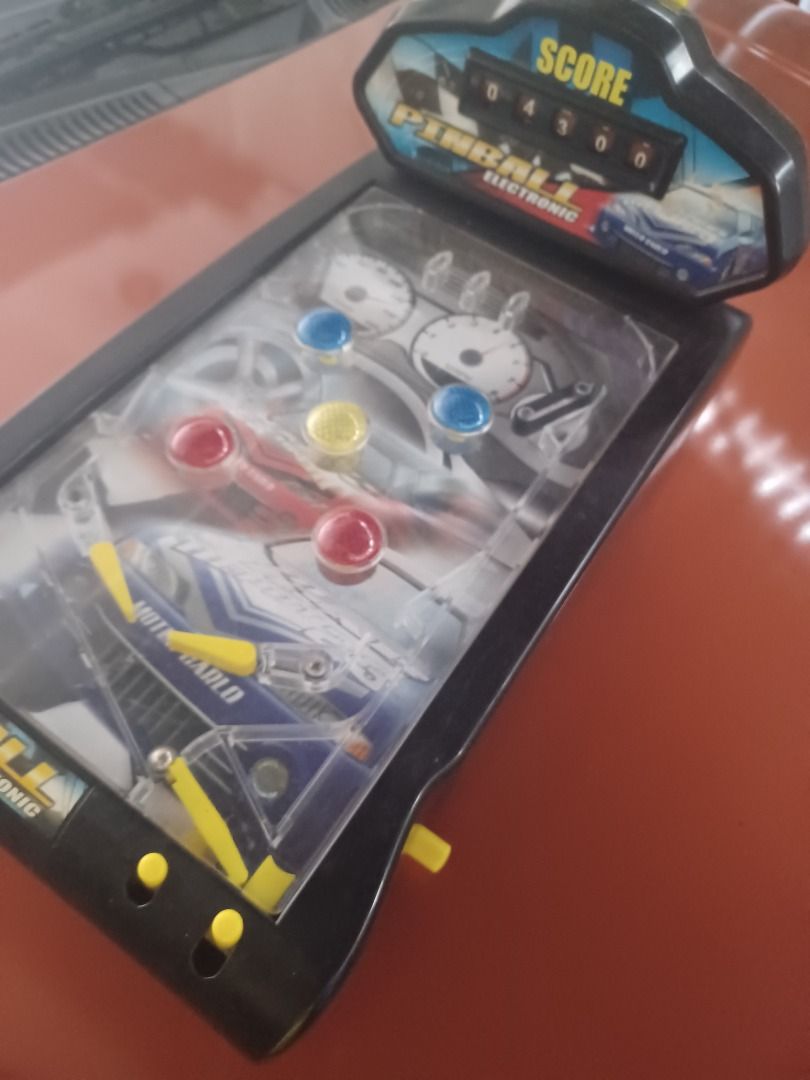 Mini Pinball Machine (Category: Kids Toys) located in Quezon City. Submitted by better_dayz (Listing ID 1445063981, Image 3). Description: Battery operated With Sounds For kids and adults.