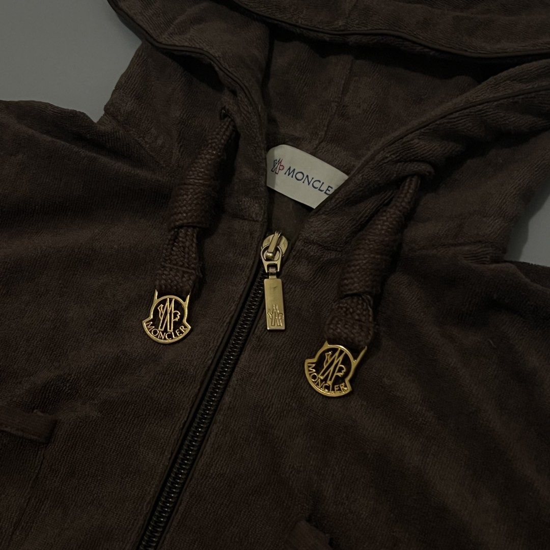 MONCLER-VELOUR-HOODIE (Category: Coats, Jackets and Outerwear) located in Cavite. Submitted by asianluxe (Listing ID 1445153922, Image 3). Description: Moncler velour Flat measurements inches! Length:21 Armpit to armpit:18.5 Sleeve:8.5 inches Shoulder to shoulder:13.5 Authentic guaranteed Excellent condition Very presentable No flaws or damage .