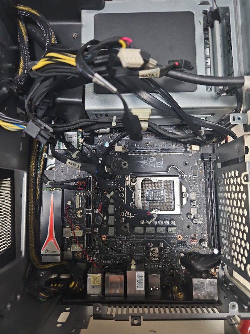 MSI Motherboard488137733692477440