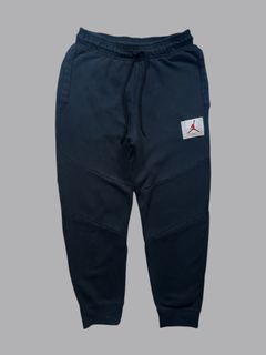 (Category: ) located in . Submitted by renowear (Listing ID 1445206780, Image 1). Description: .