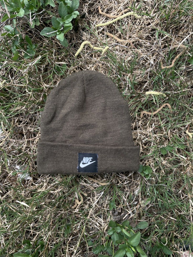 Nike beanie (Category: Beanies) located in Manila. Submitted by stepsole (Listing ID 1445056856, Image 1). Description: Verygood condition Color rate 10/10 Has minimal lents Negotiable price.