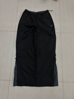 (Category: ) located in . Submitted by bens.thrift (Listing ID 1445186647, Image 1). Description: .