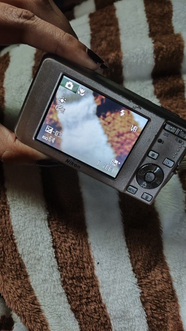 NIKON COOLPIX S520 (Category: Cameras) located in Pasig City. Submitted by jepjep_02 (Listing ID 1445060155, Image 3). Description: 🫧 NIKON COOLPIX S520 Inclusion: Battery and Sd Card unli testing MEET UP OR LALAMOVE (for meet up all lrt 2 stations 5pm onwards) unli testing.