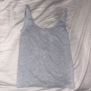 （分類：）位於 。 由 thriftingal 提交（商品編號 1445227498，圖片 1）。簡介： 。