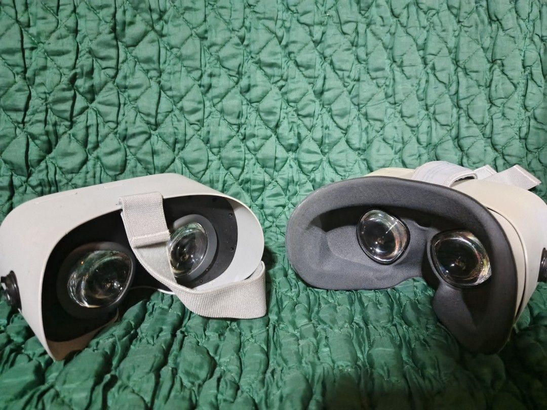 Oculus Go 1 set (Category: Virtual Reality) located in San Jose del Monte. Submitted by toys.merch.electronic (Listing ID 1445043491, Image 2). Description: working both may maliit lng na deadpixel sa screen yung isang vr walang controller at kulang yung strap sa at isang foam sa isang vr WIYSWIYG mop gcash mod flash/lbc/lalamove loc sjdm bulacan.