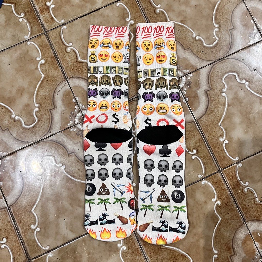 Odd Sox Emoji Socks - White (Category: Socks) located in Manila. Submitted by styledbysha (Listing ID 1445189999, Image 2). Description: Big size.
