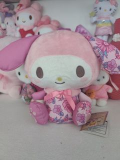 (Category: ) located in . Submitted by ghibli_dreams (Listing ID 1445167327, Image 1). Description: .