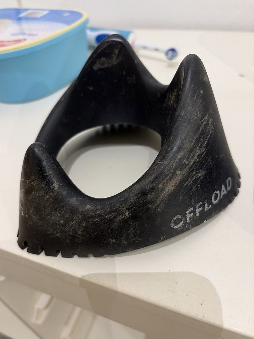 OFFLOAD tee (Category: Water Sports) located in Singapore. Submitted by happysing2 (Listing ID 1445108587, Image 1). Description: .