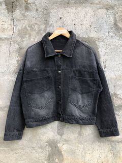 (Category: ) located in . Submitted by thriftni_dalolon (Listing ID 1445049170, Image 1). Description: .