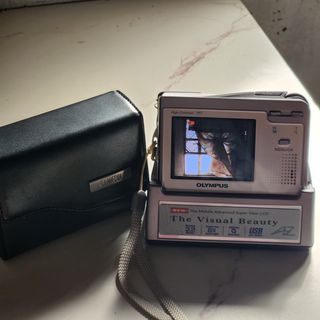 (Category: ) located in . Submitted by h3nrpny (Listing ID 1445112622, Image 1). Description: .