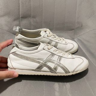 （分類：）位於 。 由 xoxo_things9821 提交（商品編號 1445172587，圖片 1）。簡介： 。