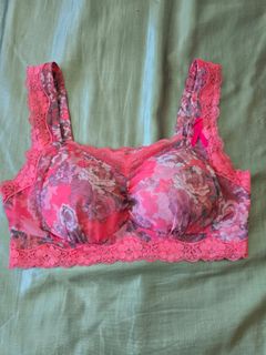(Category: ) located in . Submitted by red_06 (Listing ID 1445044182, Image 1). Description: .